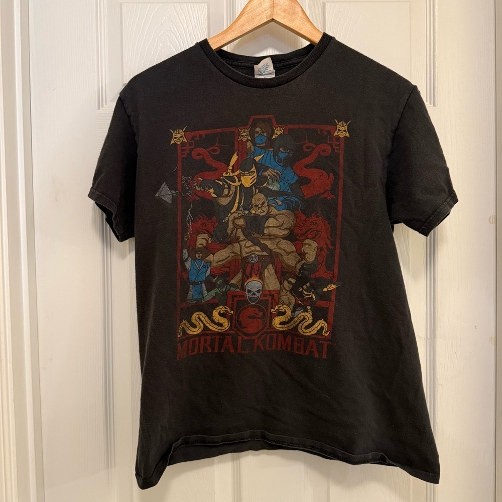 EUC Vintage Mortal Kombat Graphic T-Shirt - Picture 2 of 5